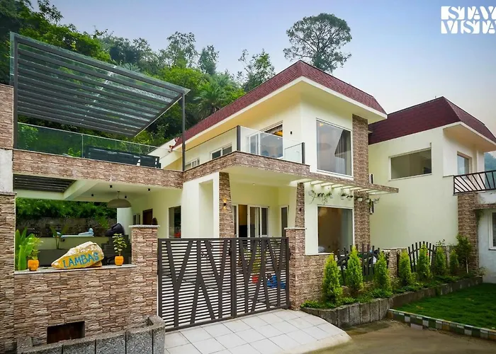 Stayvista At Villa Vaari With Pvt Pool & Gazebo Dehradun